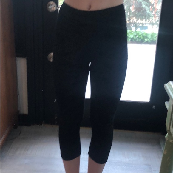 Black leggings - Picture 1 of 2